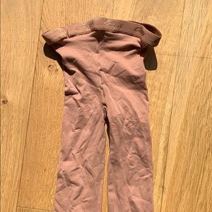 Tan tights